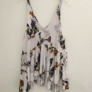 Urban outfitters Kimchi Blue floral tank
